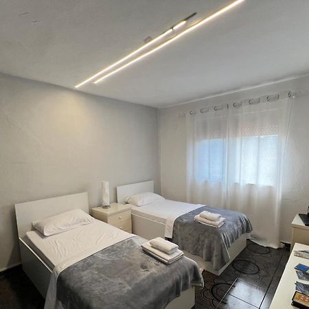Sedah Apartment Shkodër Esterno foto