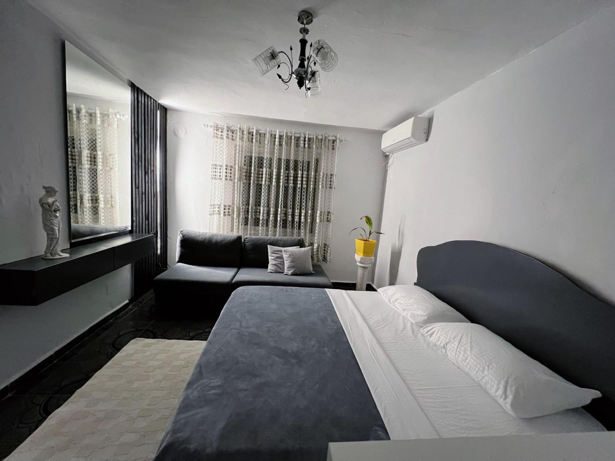Sedah Apartment Shkodër Esterno foto